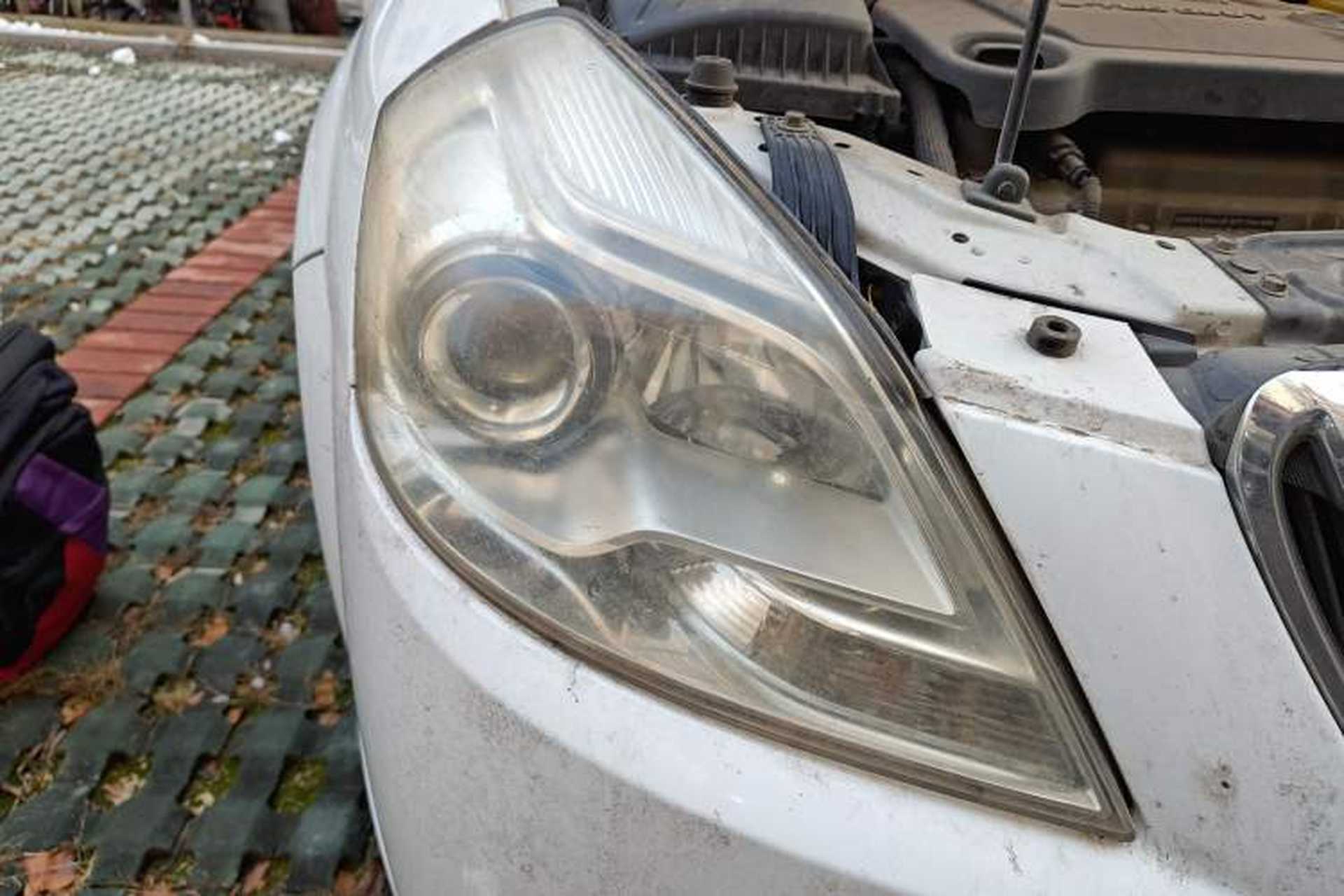 Used Buick Excelle 2015 1.5L Manual Classic Trim Exterior 6