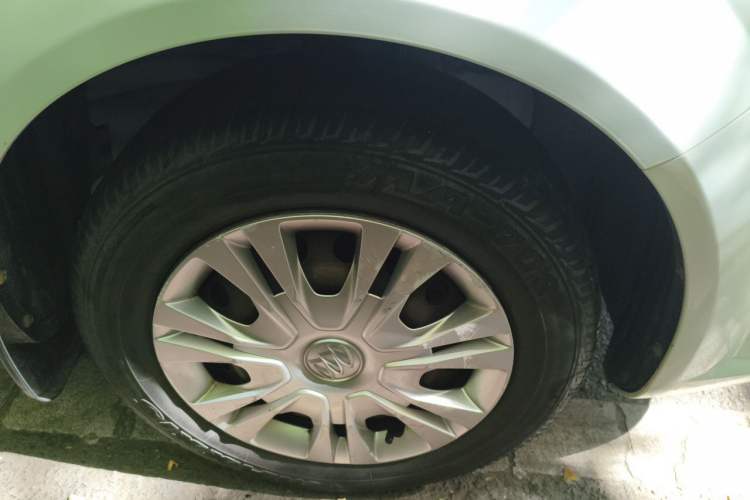 Used Buick Excelle 2015 1.5L Automatic Classic Model Exterior 7