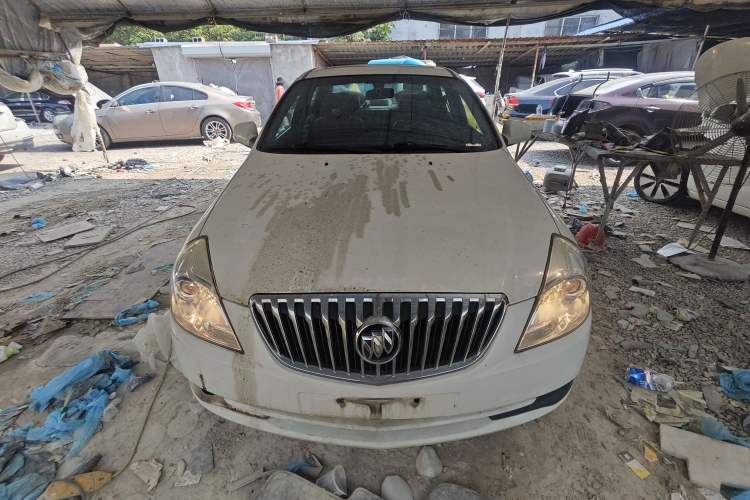 Used Buick Excelle 2015 1.5L Automatic Luxury Edition Front