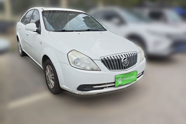 Used Buick Excelle 2015 1.5L Manual Classic Trim Front Right 45 Deg