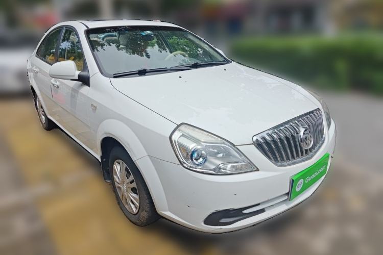 Used Buick Excelle 2015 1.5L Manual Classic Trim Front Right 45 Deg