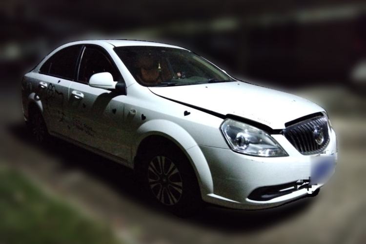 Used Buick Excelle 2015 1.5L Automatic Classic Model Front Right 45 Deg