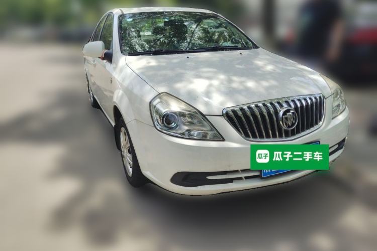 Used Buick Excelle 2015 1.5L Manual Classic Trim Front Right 45 Deg