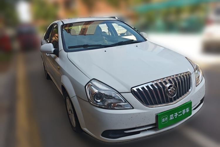 Used Buick Excelle 2015 1.5L Automatic Classic Model Front Right 45 Deg