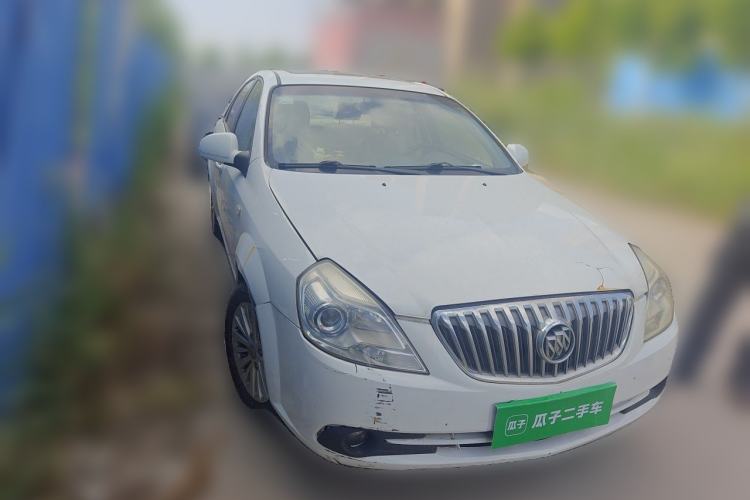 Used Buick Excelle 2015 1.5L Manual Luxury Model Front Right 45 Deg