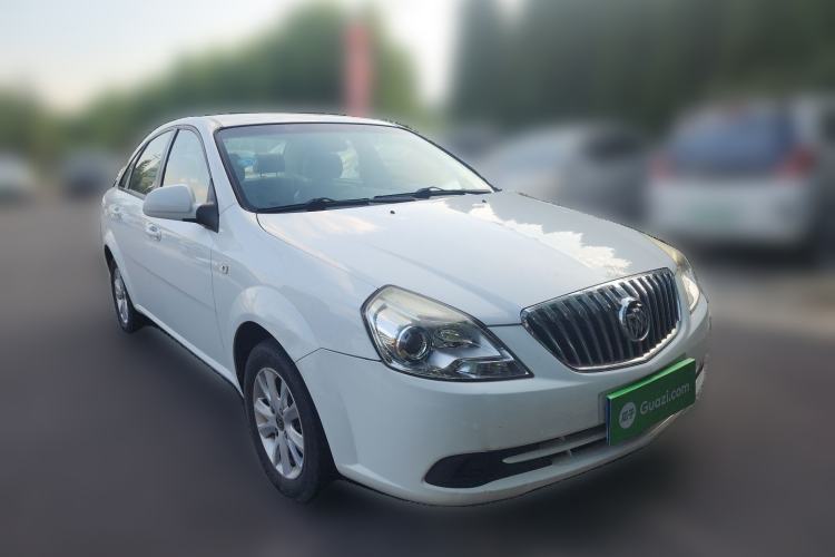 Used Buick Excelle 2015 1.5L Automatic Classic Model Front Right 45 Deg