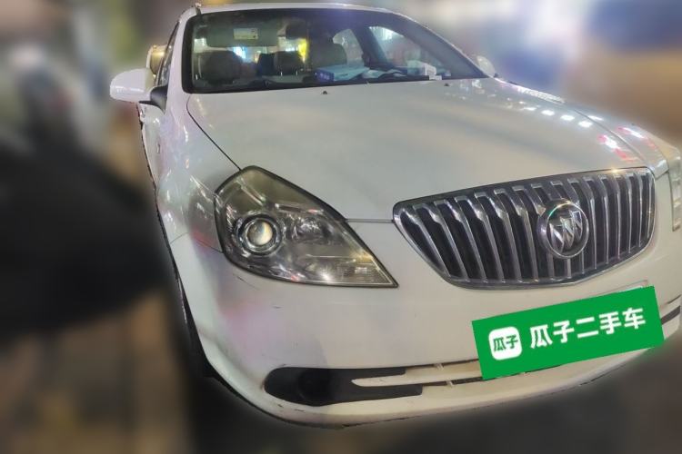Used Buick Excelle 2015 1.5L Automatic Classic Model Front Right 45 Deg