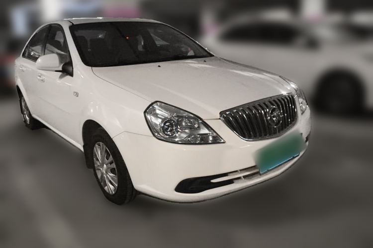 Used Buick Excelle 2015 1.5L Manual Classic Trim Front Right 45 Deg