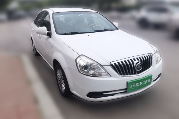 Used Buick Excelle 2015 1.5L Automatic Classic Model Front Right 45 Deg