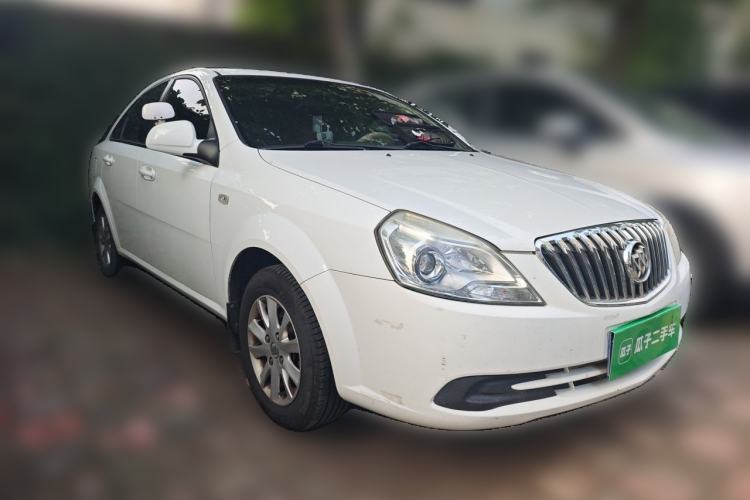 Used Buick Excelle 2015 1.5L Automatic Classic Model Front Right 45 Deg