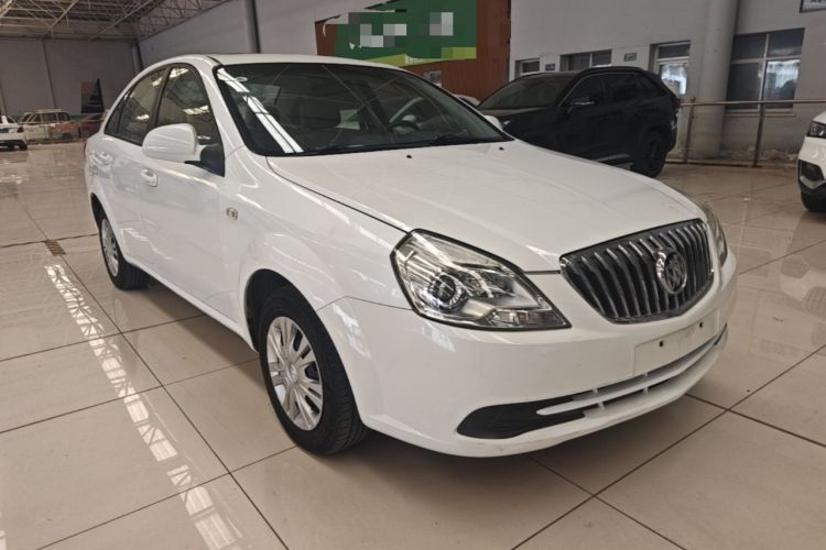 Used Buick Excelle 2015 1.5L Manual Classic Trim Front Right 45 Deg