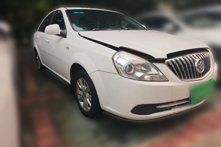 Used Buick Excelle 2015 1.5L Automatic Classic Model Front Right 45 Deg