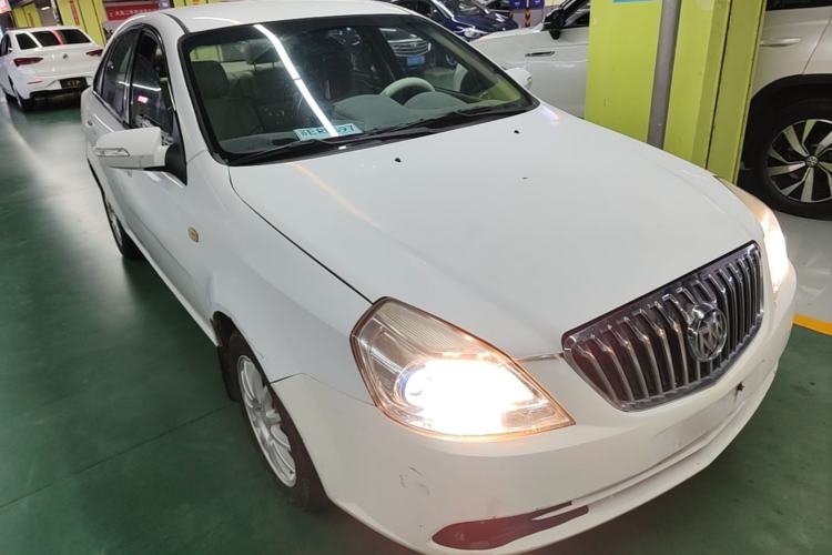Used Buick Excelle 2015 1.5L Automatic Classic Model Front Right 45 Deg