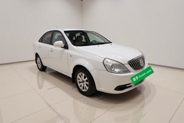 Used Buick Excelle 2015 1.5L Automatic Classic Model Front Right 45 Deg