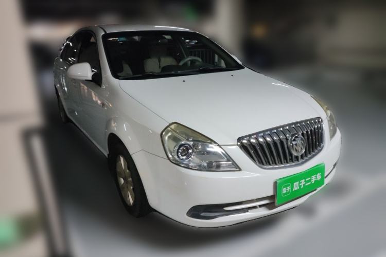 Used Buick Excelle 2015 1.5L Automatic Classic Model Front Right 45 Deg