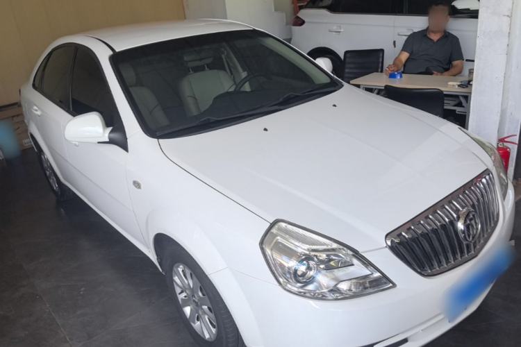 Used Buick Excelle 2015 1.5L Automatic Classic Model Front Right 45 Deg