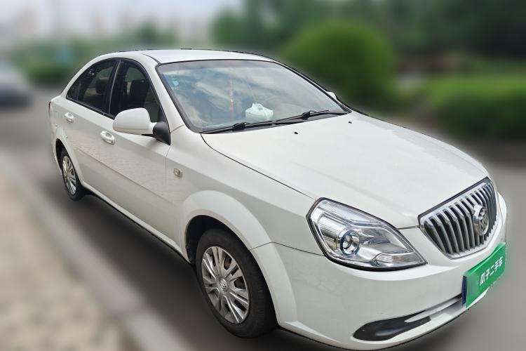 Used Buick Excelle 2015 1.5L Automatic Classic Model Front Right 45 Deg