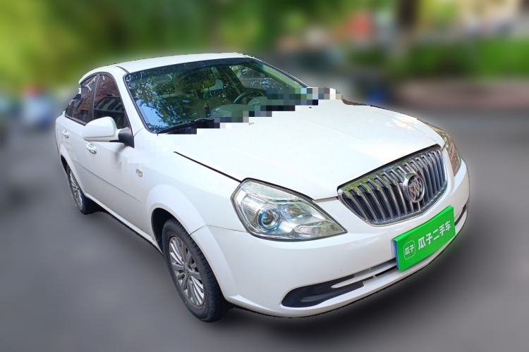 Used Buick Excelle 2015 1.5L Automatic Classic Model Front Right 45 Deg