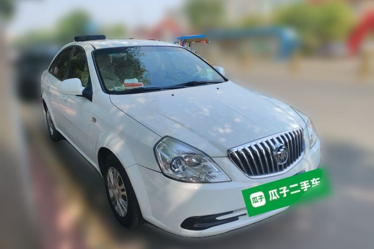 Used Buick Excelle 2015 1.5L Automatic Classic Model Front Right 45 Deg