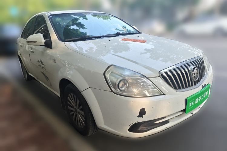Used Buick Excelle 2015 1.5L Manual Classic Trim Front Right 45 Deg