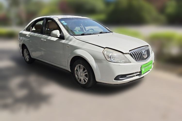 Used Buick Excelle 2015 1.5L Automatic Classic Model Front Right 45 Deg