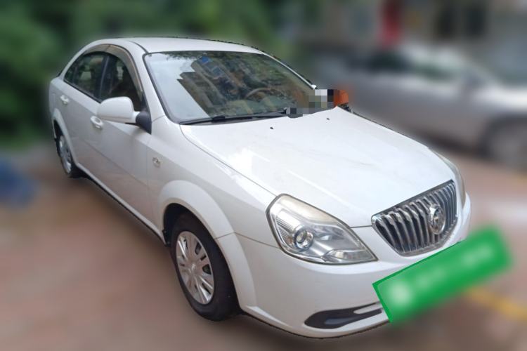 Used Buick Excelle 2015 1.5L Automatic Classic Model Front Right 45 Deg