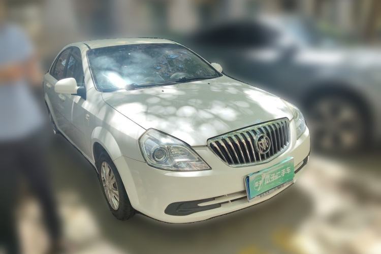 Used Buick Excelle 2015 1.5L Automatic Classic Model Front Right 45 Deg