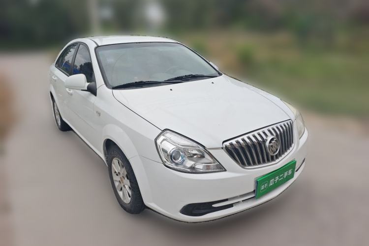 Used Buick Excelle 2015 1.5L Automatic Classic Model Front Right 45 Deg