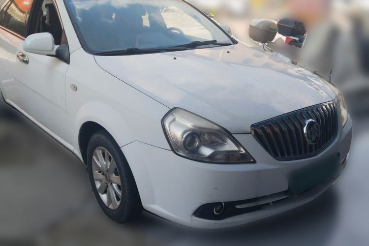 Used Buick Excelle 2015 1.5L Automatic Classic Model Front Right 45 Deg