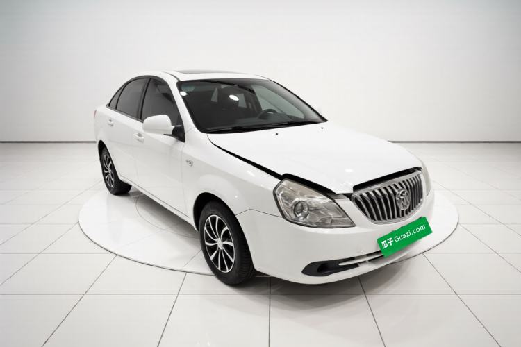 Used Buick Excelle 2015 1.5L Automatic Classic Model Front Right 45 Deg