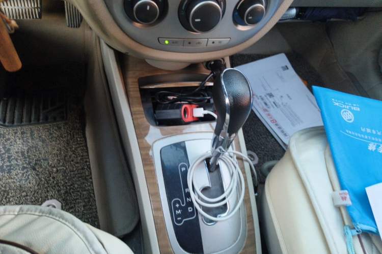 Used Buick Excelle 2015 1.5L Automatic Classic Model Gear Lever