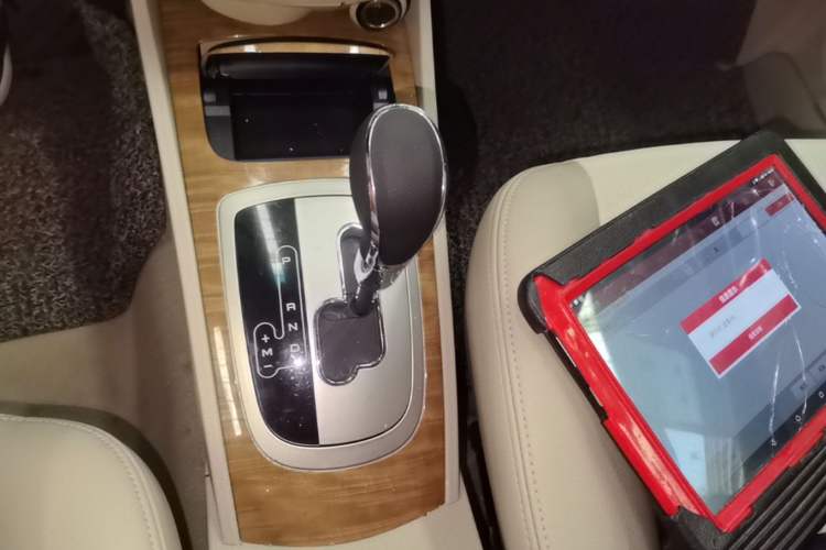 Used Buick Excelle 2015 1.5L Automatic Classic Model Gear Lever