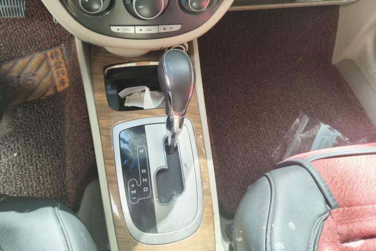 Used Buick Excelle 2015 1.5L Automatic Classic Model Gear Lever