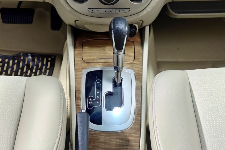 Used Buick Excelle 2015 1.5L Automatic Classic Model Gear Lever