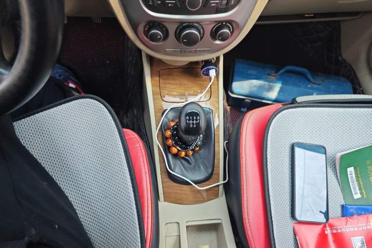 Used Buick Excelle 2015 1.5L Manual Classic Trim Gear Lever