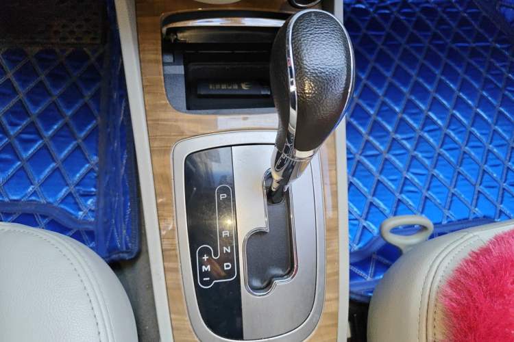 Used Buick Excelle 2015 1.5L Automatic Classic Model Gear Lever