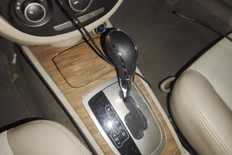 Used Buick Excelle 2015 1.5L Automatic Classic Model Gear Lever