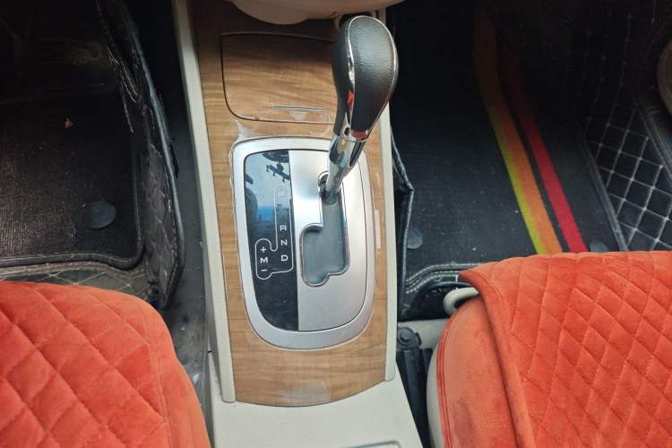 Used Buick Excelle 2015 1.5L Automatic Classic Model Gear Lever