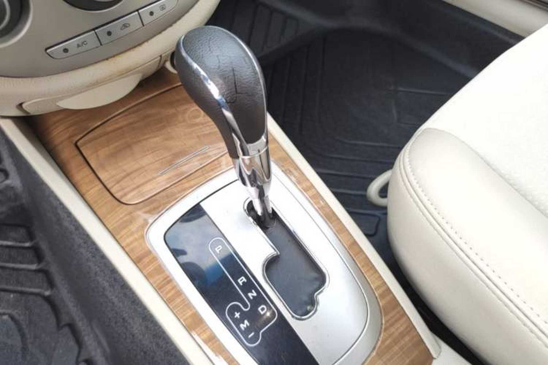 Used Buick Excelle 2015 1.5L Automatic Classic Model Gear Lever