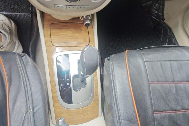 Used Buick Excelle 2015 1.5L Automatic Classic Model Gear Lever