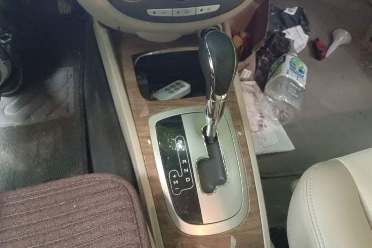 Used Buick Excelle 2015 1.5L Automatic Classic Model Gear Lever