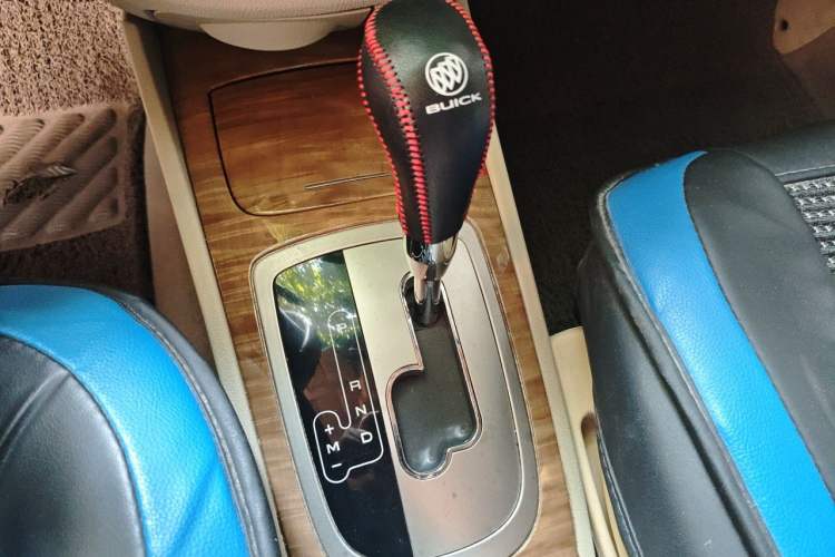 Used Buick Excelle 2015 1.5L Automatic Classic Model Gear Lever