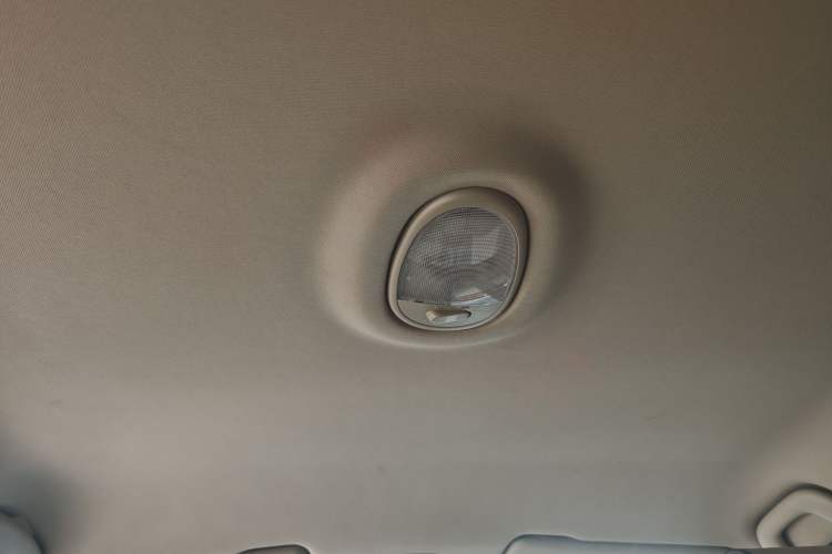 Used Buick Excelle 2015 1.5L Automatic Classic Model Headliner