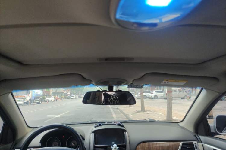 Used Buick Excelle 2015 1.5L Manual Classic Trim Headliner