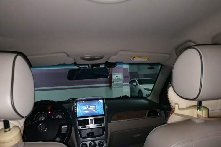 Used Buick Excelle 2015 1.5L Automatic Classic Model Headliner