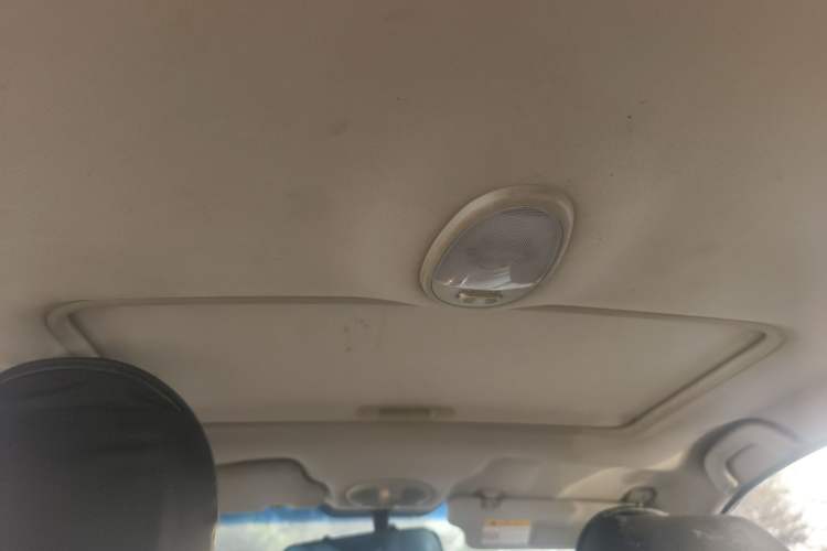 Used Buick Excelle 2015 1.5L Manual Classic Trim Headliner