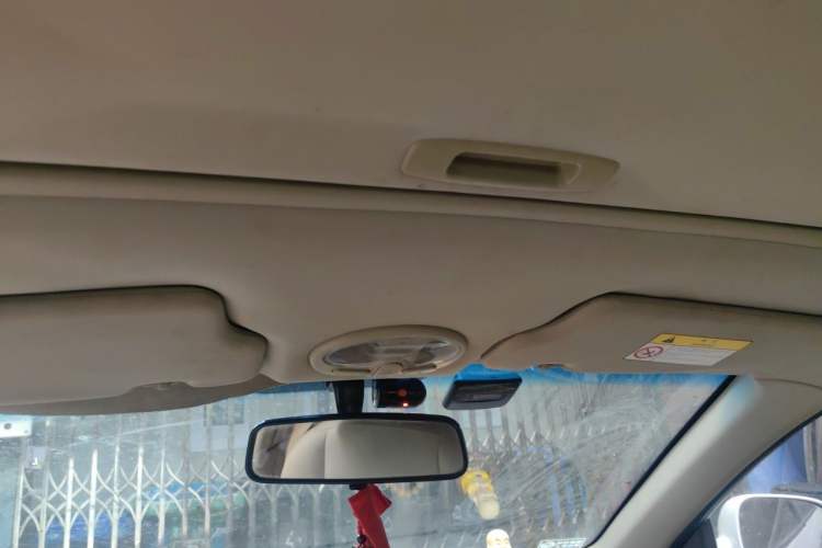 Used Buick Excelle 2015 1.5L Manual Classic Trim Headliner