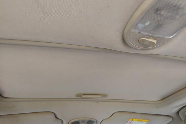 Used Buick Excelle 2015 1.5L Manual Classic Trim Headliner