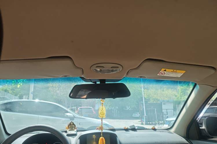 Used Buick Excelle 2015 1.5L Automatic Classic Model Headliner