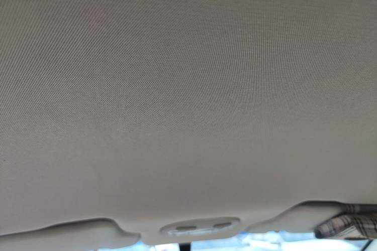 Used Buick Excelle 2015 1.5L Automatic Classic Model Headliner